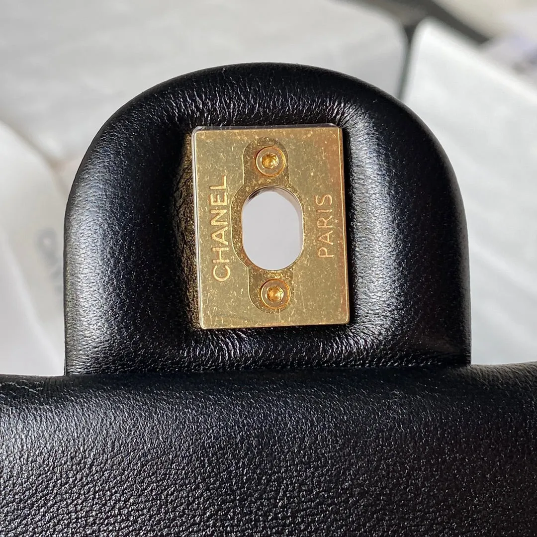 Chanel - Luxury Bag - CHL - 383