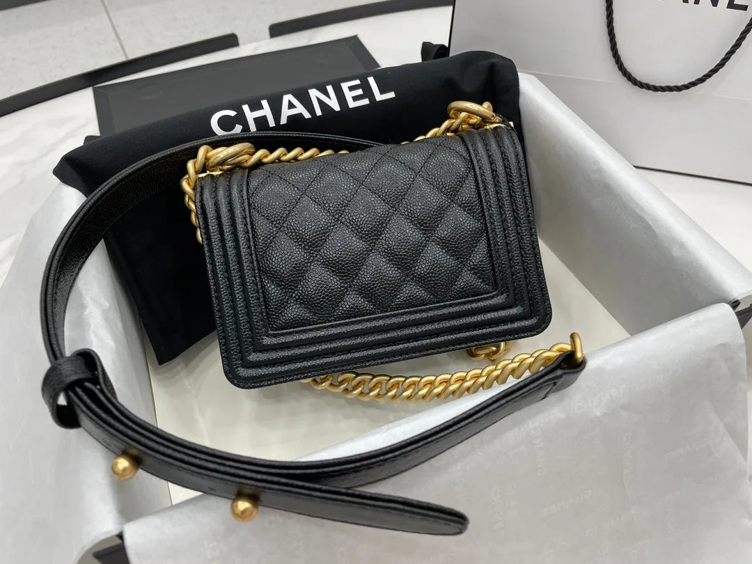 Chanel - Luxury Bag - CHL - 422