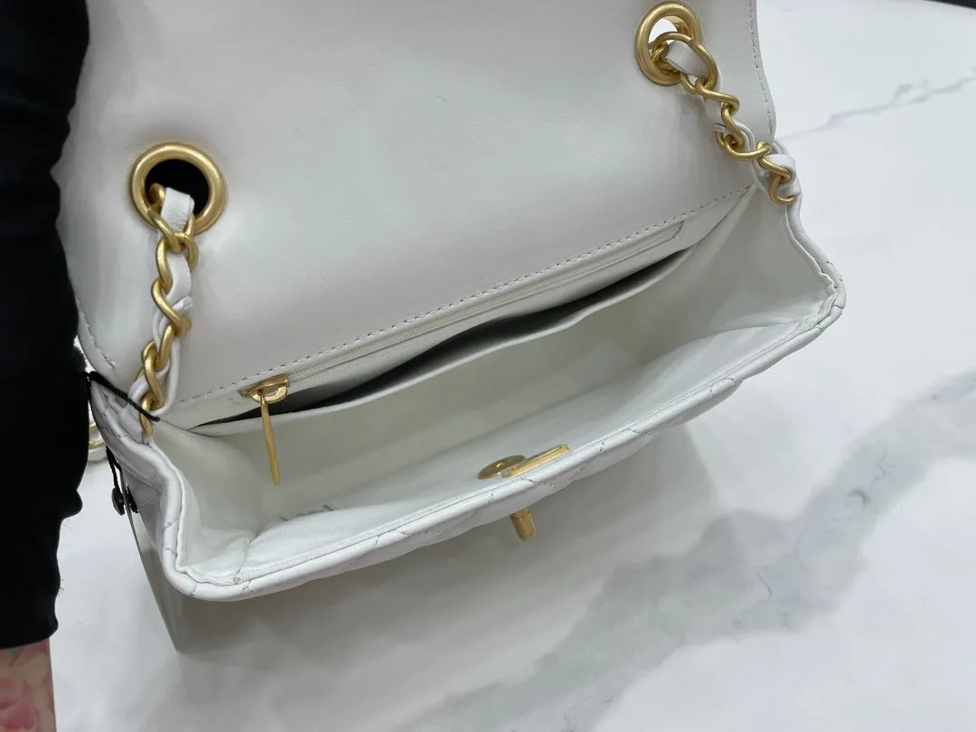 Chanel - Luxury Bag - CHL - 461
