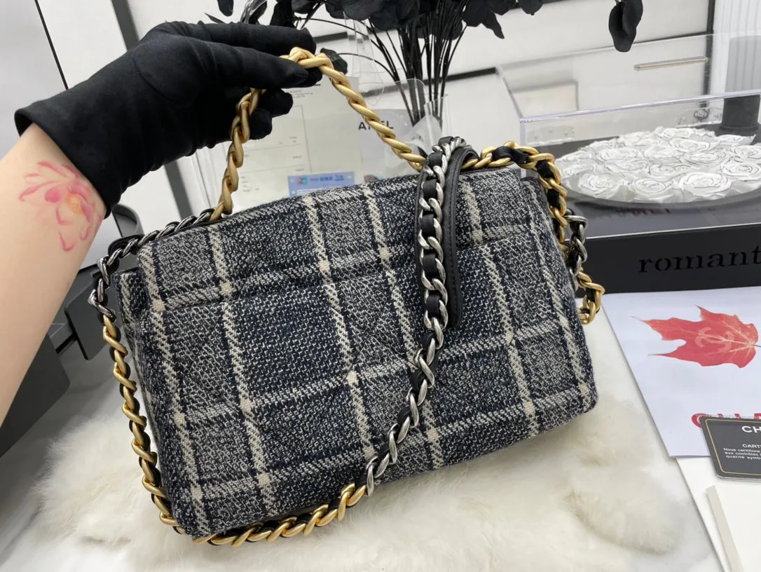 Chanel - Luxury Bag - CHL - 485