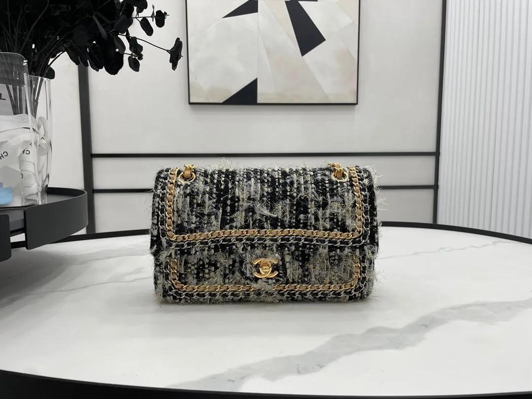 Chanel - Luxury Bag - CHL - 513