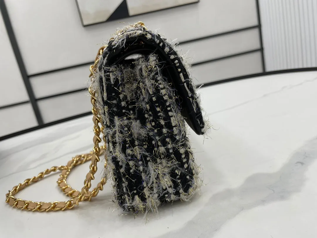 Chanel - Luxury Bag - CHL - 513