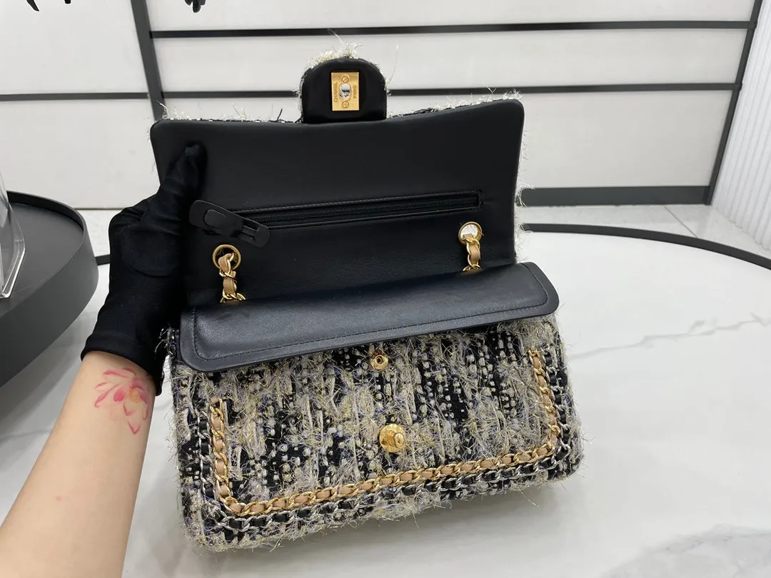 Chanel - Luxury Bag - CHL - 513