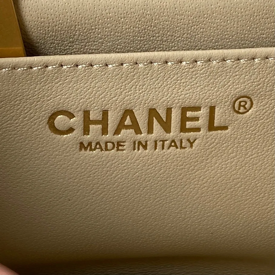 Chanel - Luxury Bag - CHL - 527