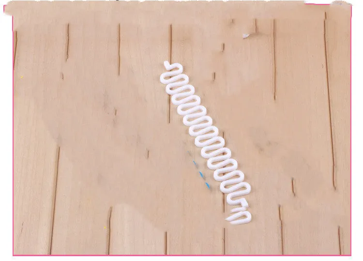 Fishbone dish hair tools